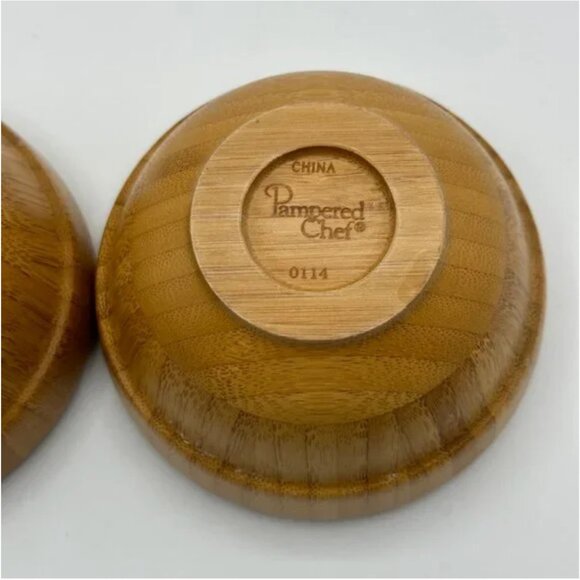 Pair of Pampered Chef Bamboo Party Snack Bowls - Picture 3 of 5